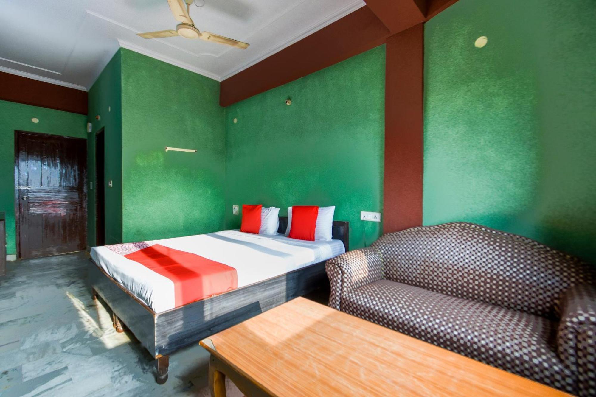 OYO 47040 Vibes Hotel Nālāgarh Exterior foto