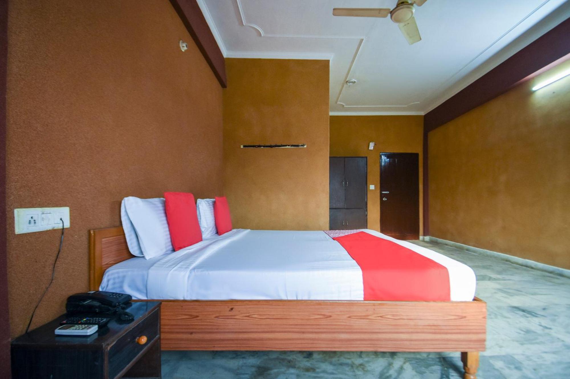 OYO 47040 Vibes Hotel Nālāgarh Exterior foto